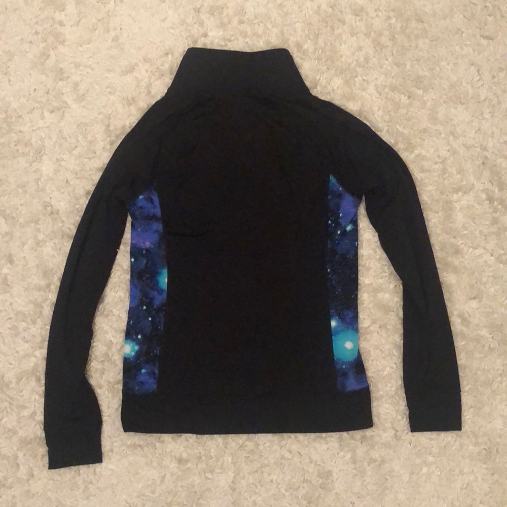 Pink Pullover workout jacket - Picture 3 of 3